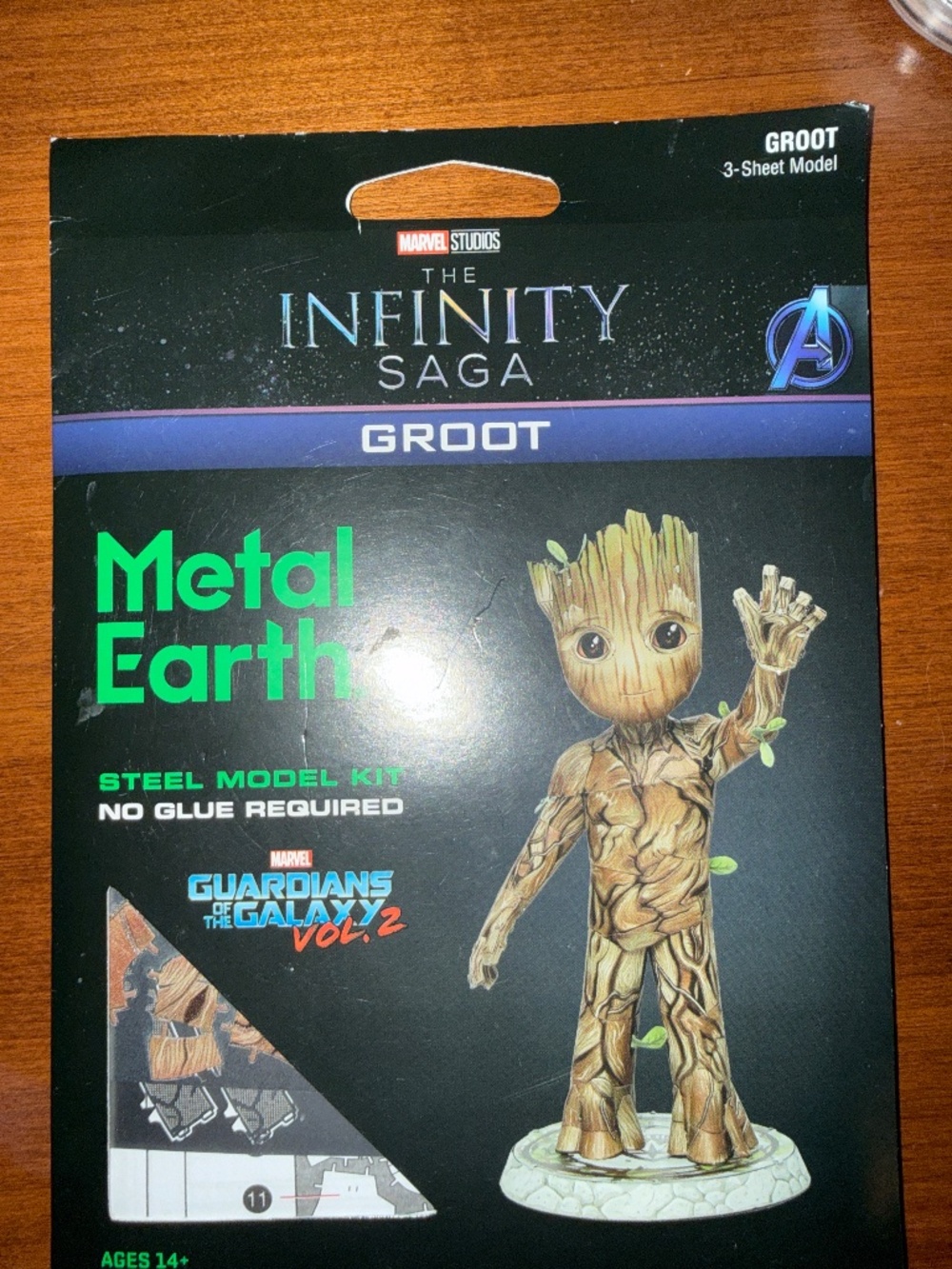Metal earth Groot